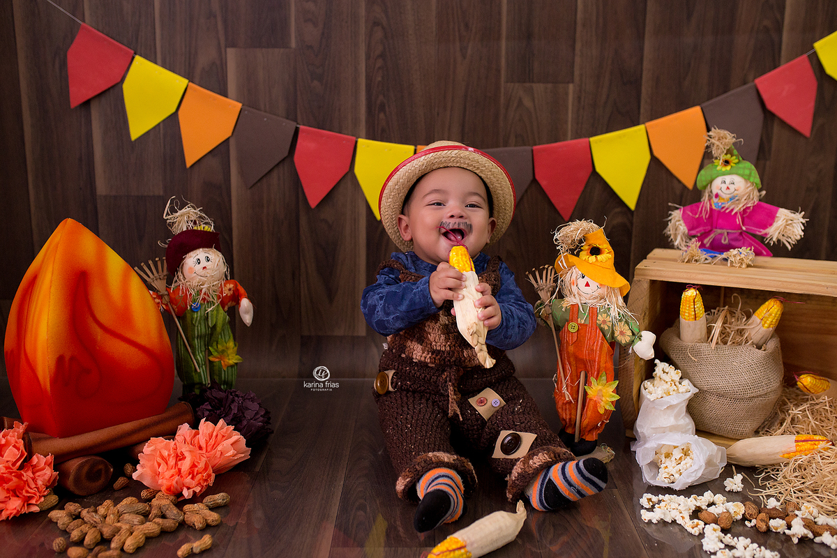 no ensaio infantil o bebe sorri