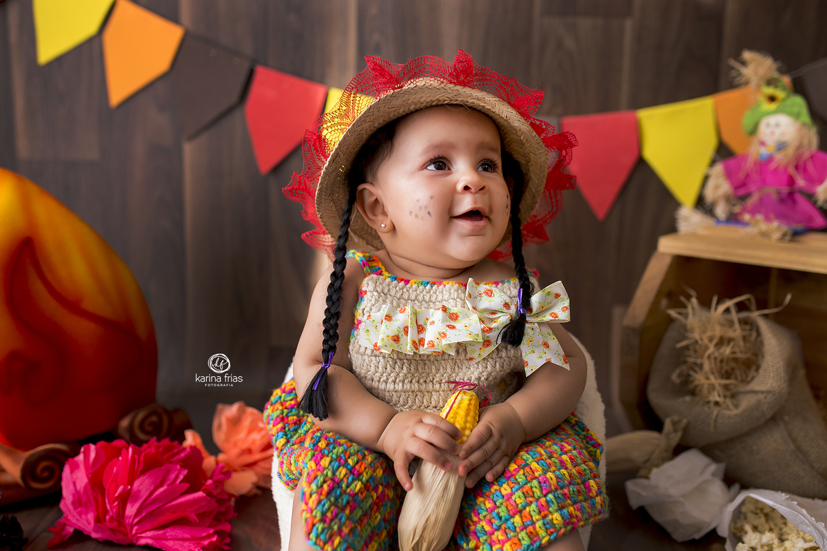 a menina sorri para a fotografa de caxias do sul, karina frias