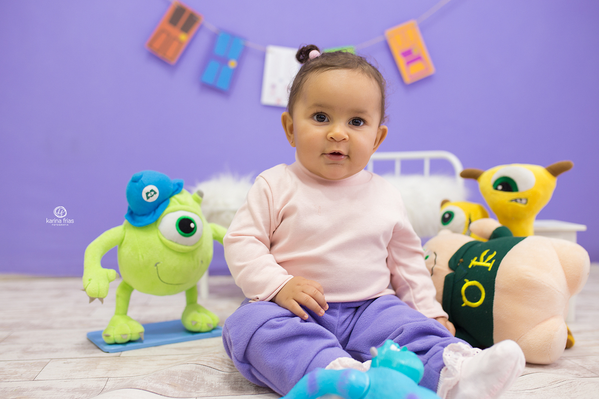 montamos o cenario dos monstros sa para o acompanhamento infantil