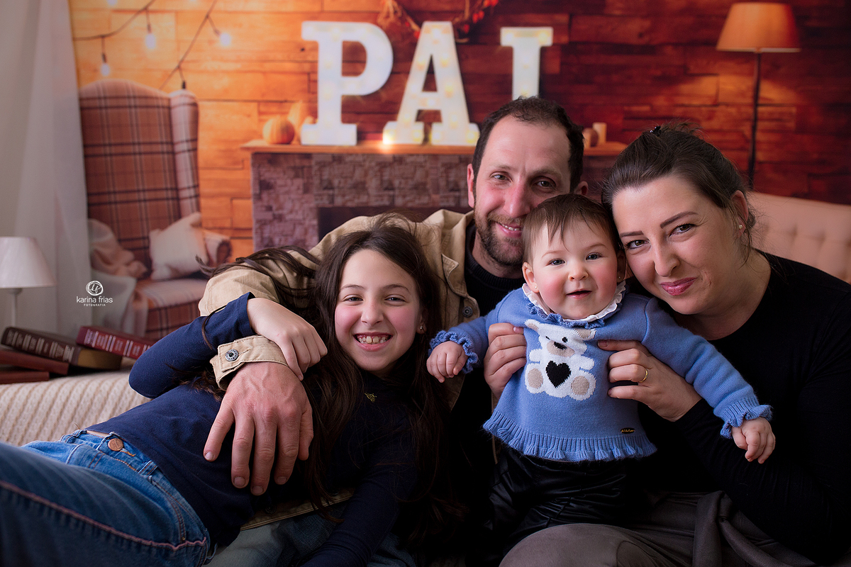 a familia sorri para a fotografa de caxias do sul, karina frias