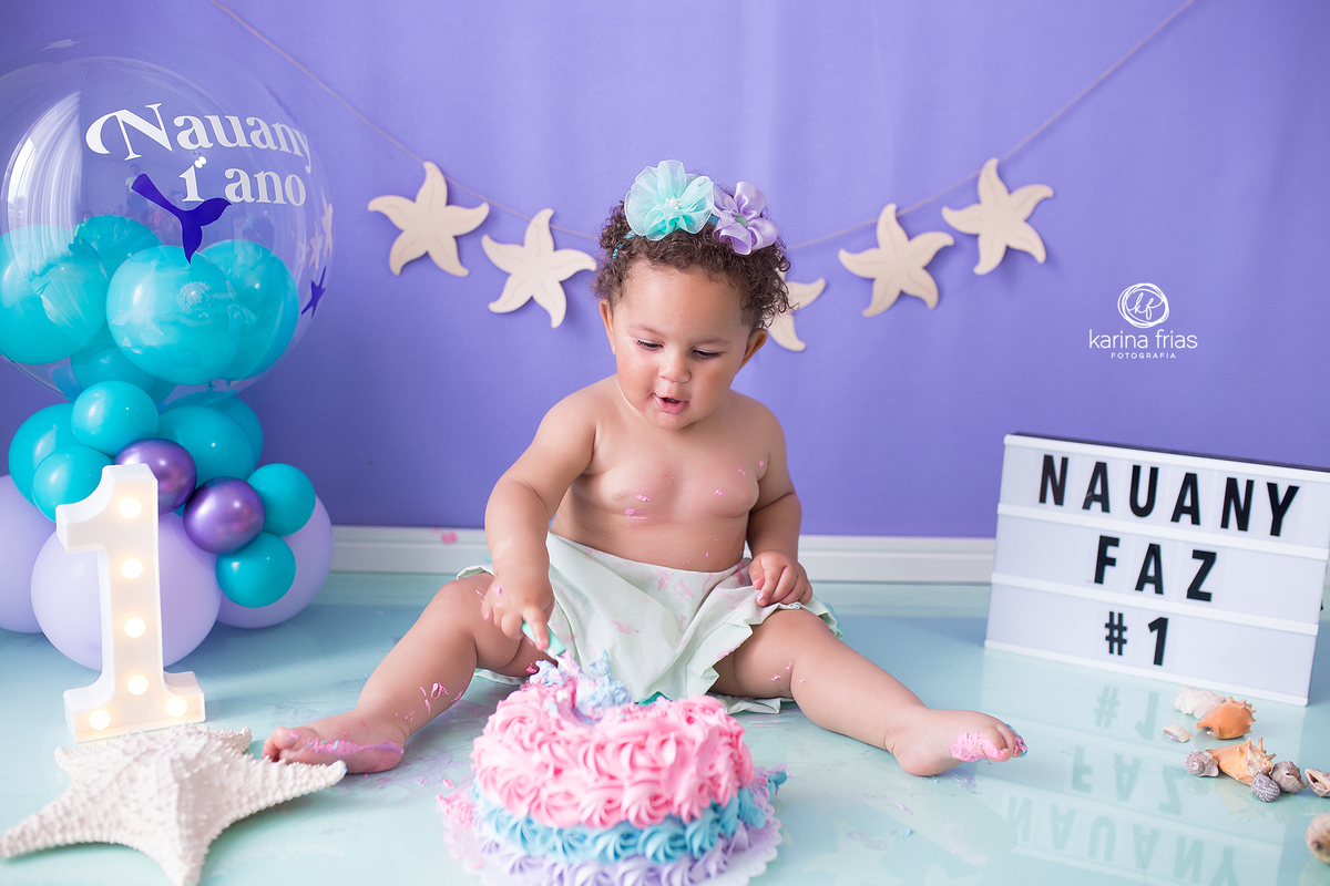 a menina se suja no ensaio smash