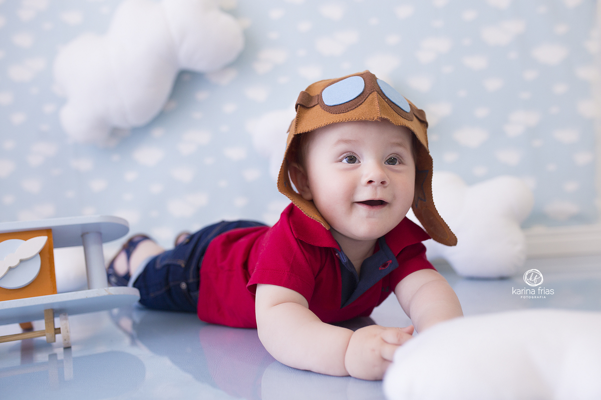 durante sessão de fotos o bebe fica de bruços