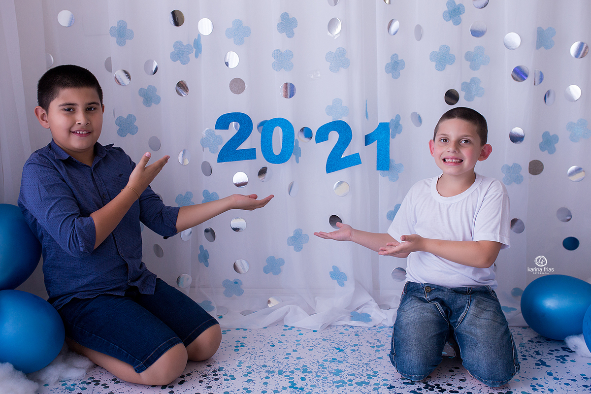 os meninos tambem fizeram fotos de ano novo