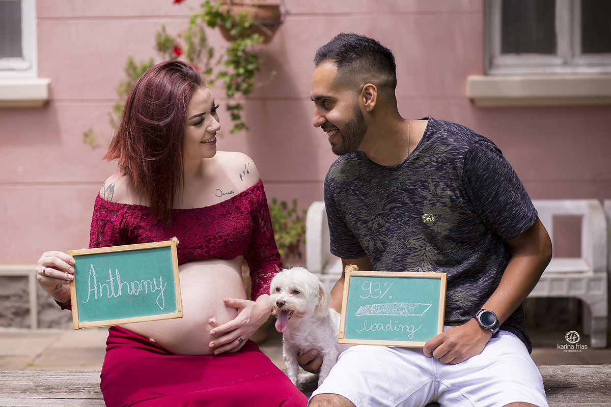 utilizamos plaquinhas como acessorios durante ensaio externo