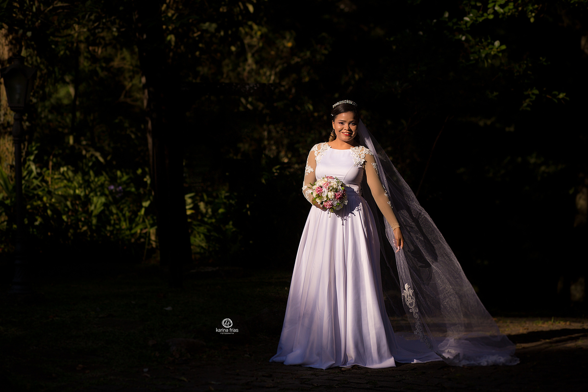 a noiva esta sob o sol 