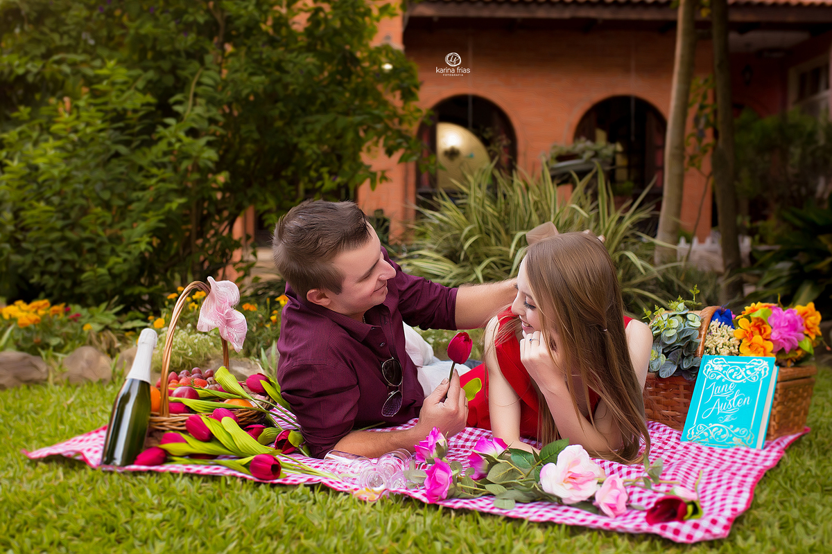 no ensaio pre weeding os modelos fizeram um piquenique