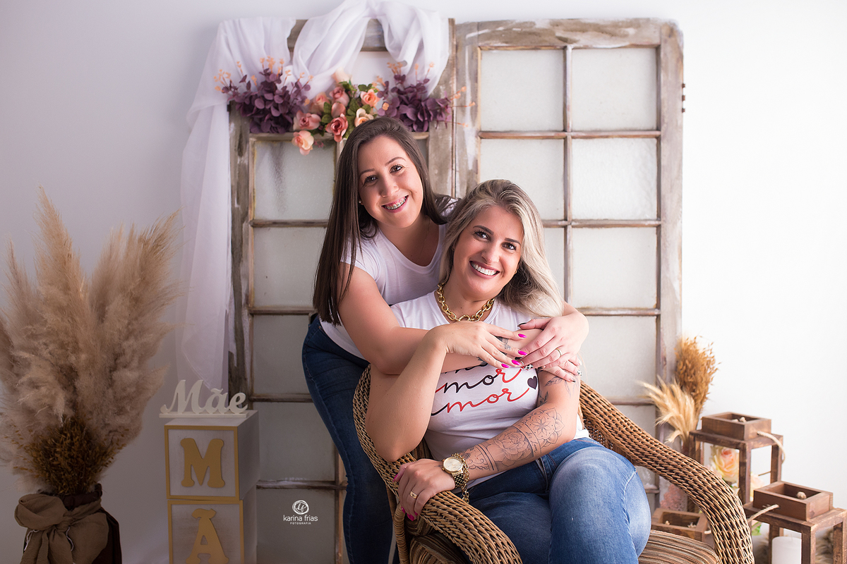 no ensaio de dia das maes as adultas também participam