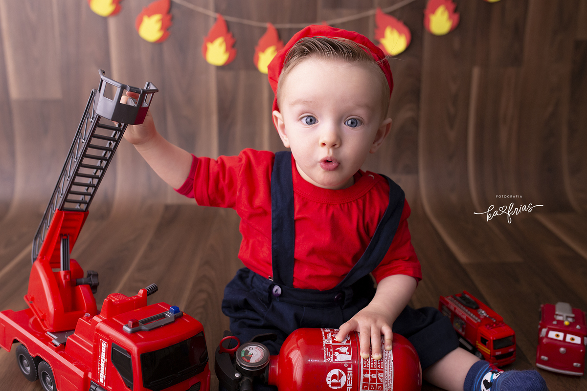 no ensaio infantil o bebe faz bico