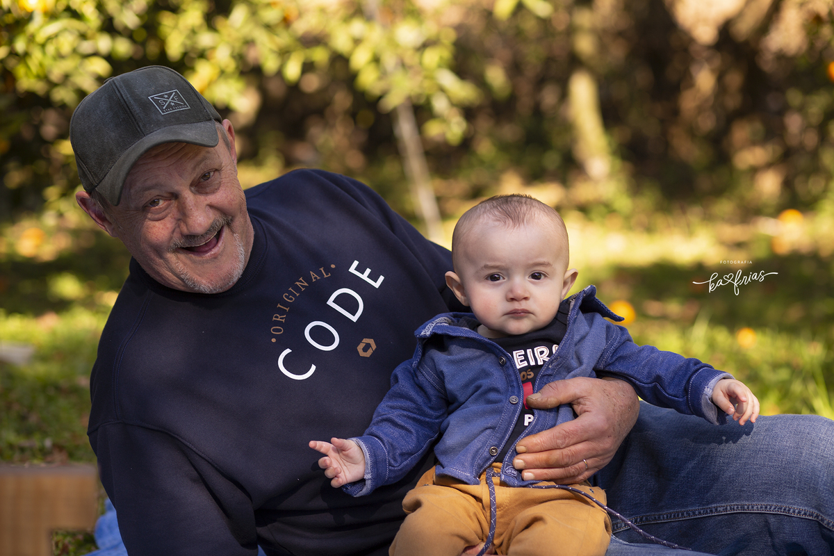 o avô também participou do ensaio de fotos