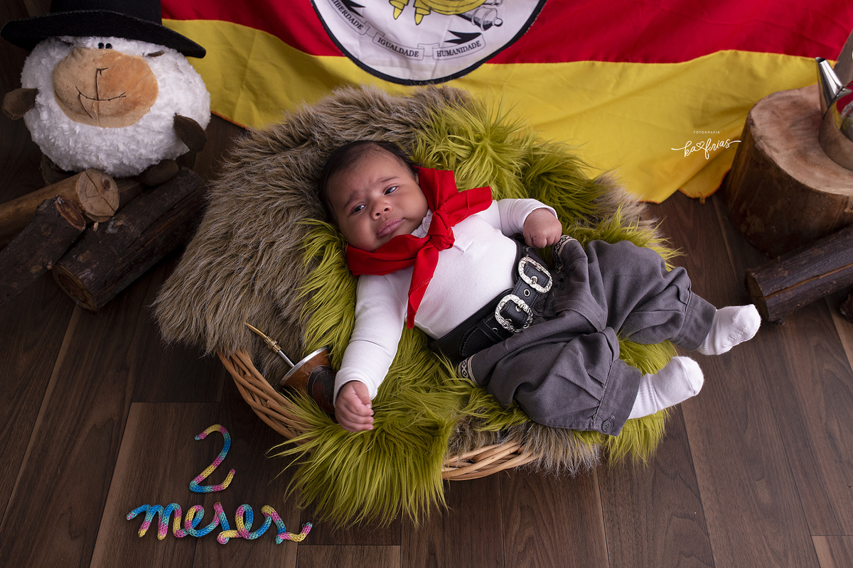 usamos os numeros como acessorio no ensaio de acompanhamento mensal em caxias do sul-rs