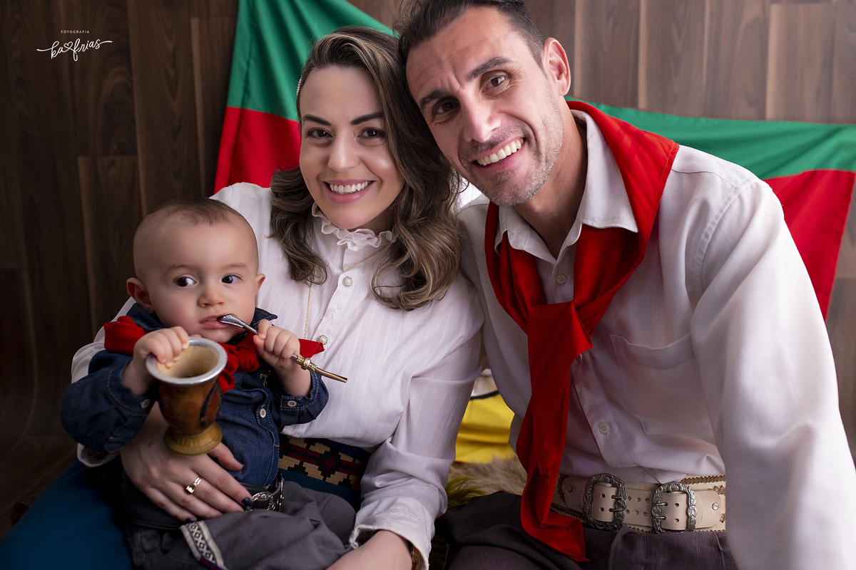 a familia toda participou do acompanhamento mensal do bebe