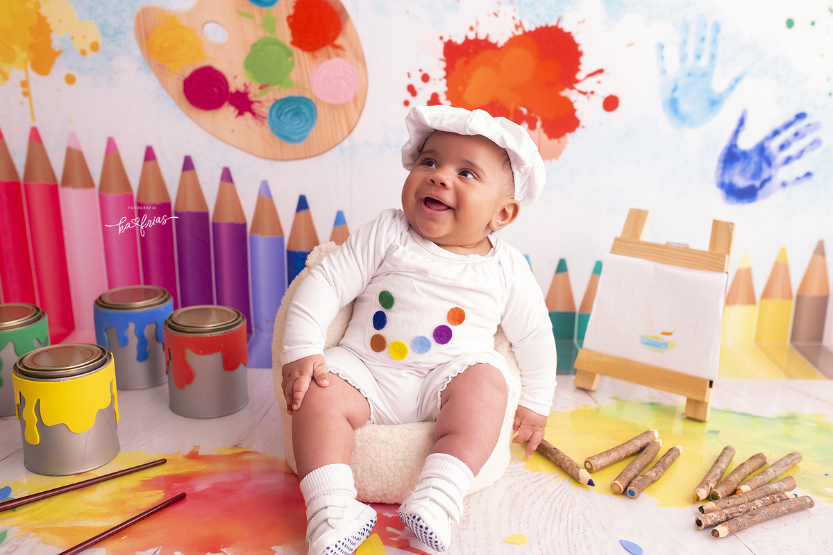 o menino sorri no acompanhamento mensal