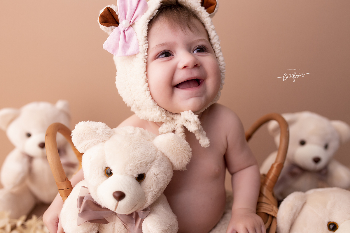 a bebe sorri para a fotografa de caxias do sul, ka frias