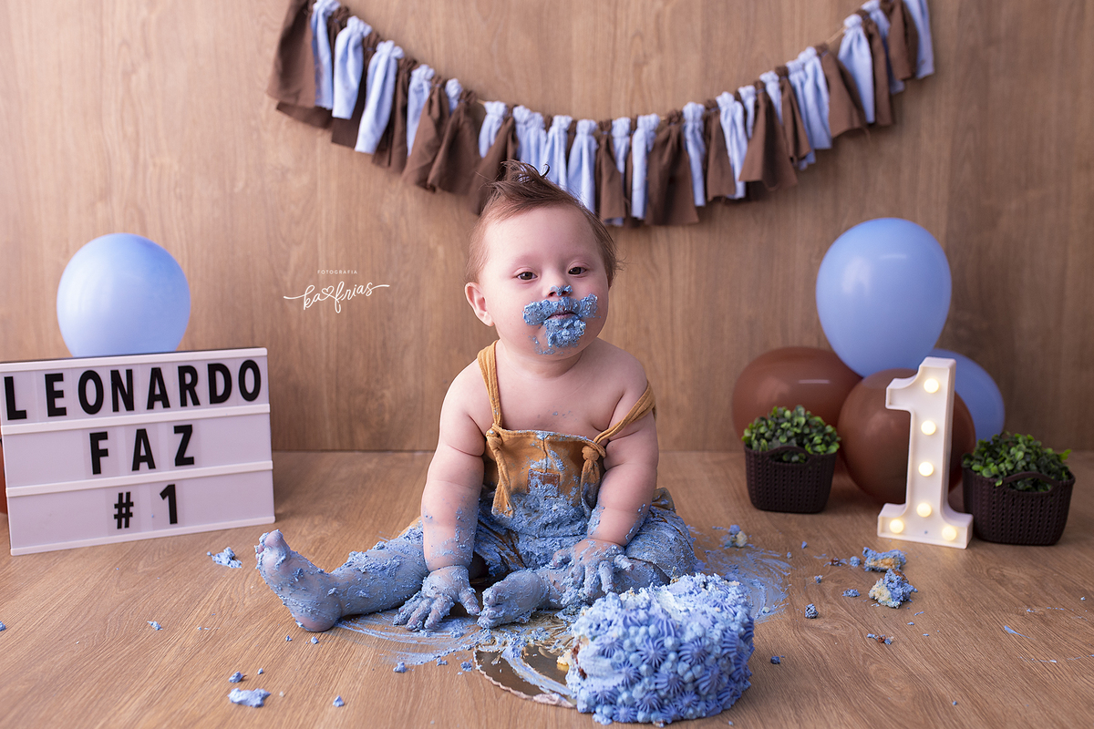 o bebe olha para a fotografa de smash em caxias do sul, ka frias