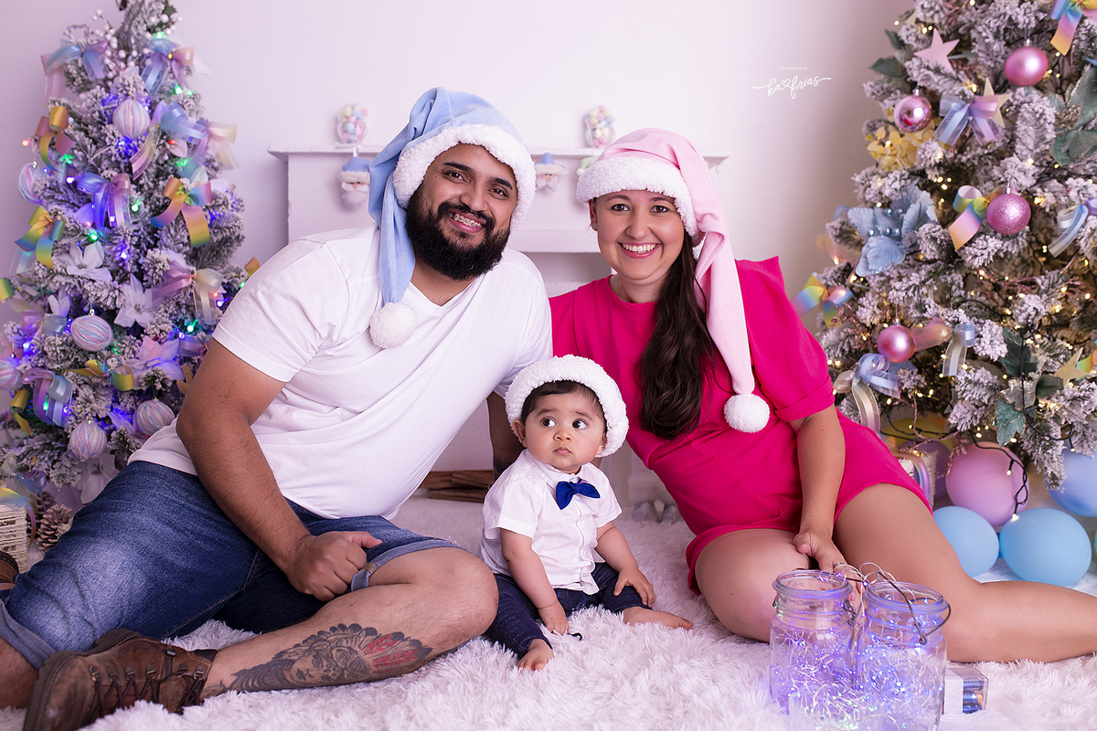 a familia sorri para a fotografa de caxias do sul, ka frias
