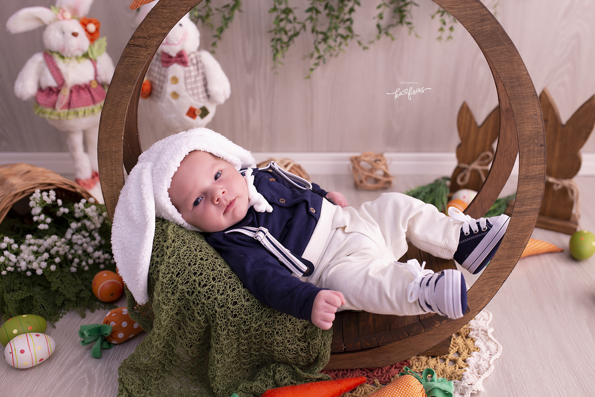 o menino olha para a fotografa de caxias do sul, ka frias