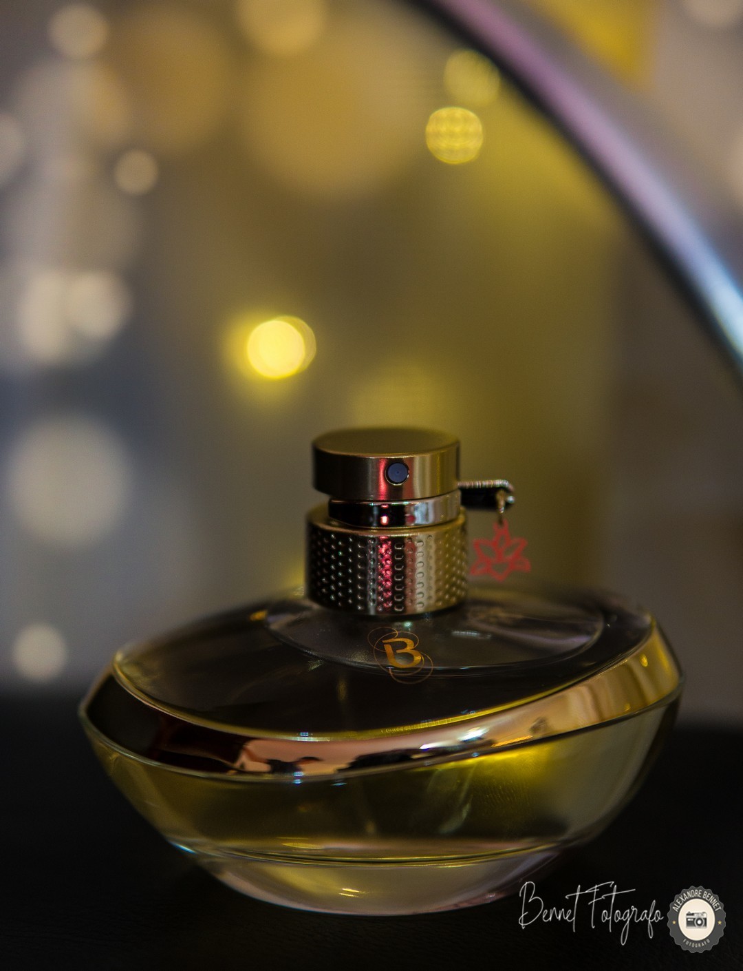 Foto magnífica do perfume usado pela noiva 