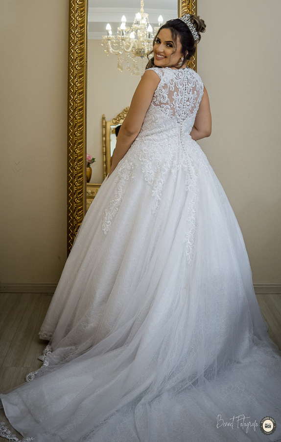 Noiva se prepara para o seu grande dia