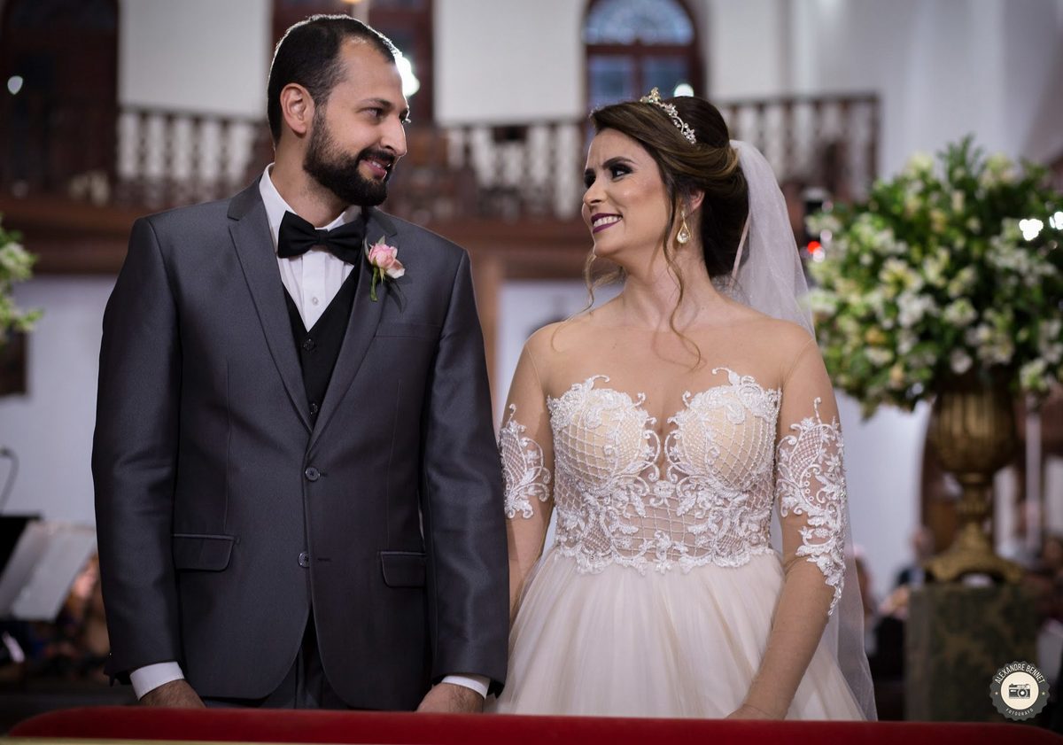 Celebração na igreja de Nossa senhora de Montserrat-MG