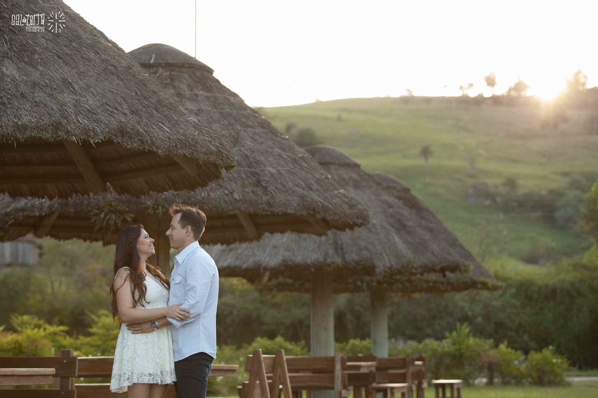 ensaio pre casamento ecoland igrejinha RS Trash the dress fotografo de casamento sal da terra fotografia