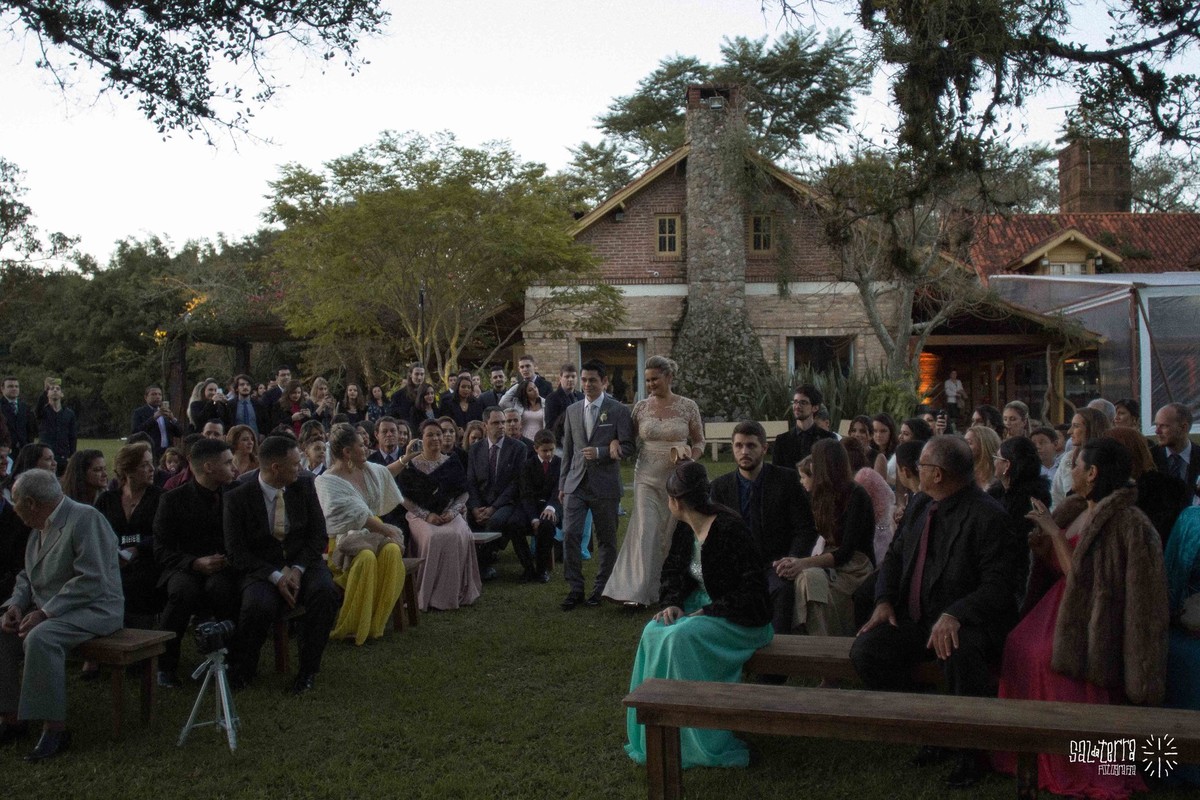 decoração casamento ao ar livre embaixo da figueira alto da capela porto alegre RS fotografo de casamento
