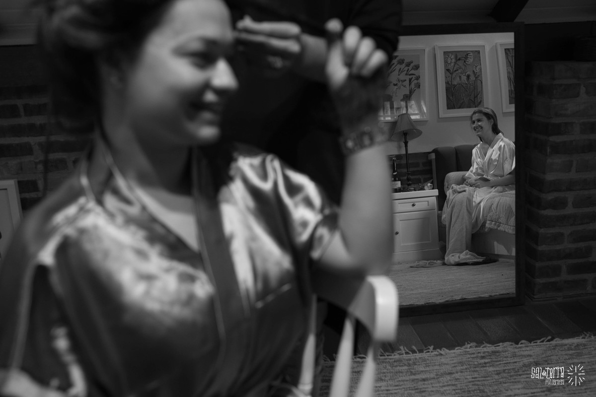 making of da noiva com madrinhas no alto da capela porto alegre fotografo de casamento