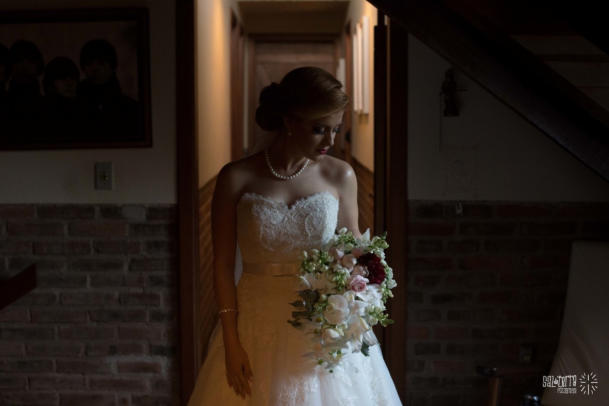 making of da noiva com madrinhas no alto da capela porto alegre fotografo de casamento