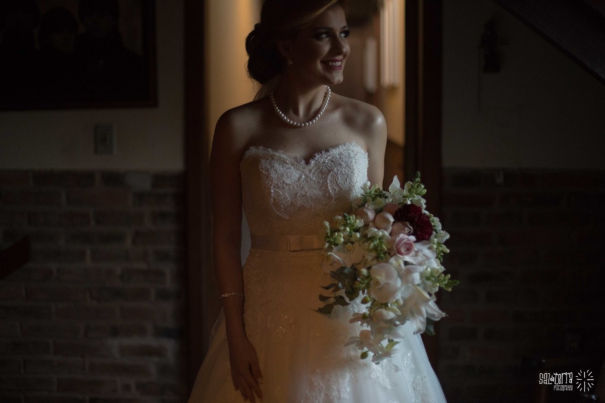 making of da noiva com madrinhas no alto da capela porto alegre fotografo de casamento