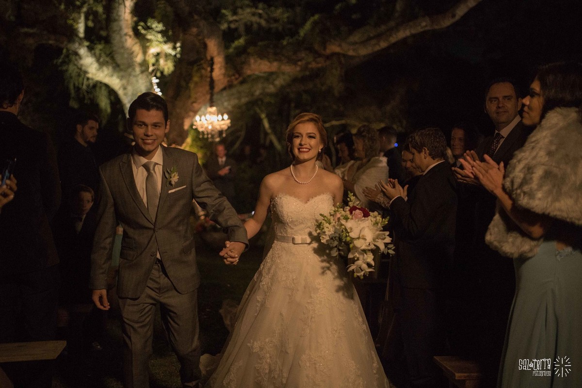 decoração casamento ao ar livre embaixo da figueira alto da capela porto alegre RS fotografo de casamento