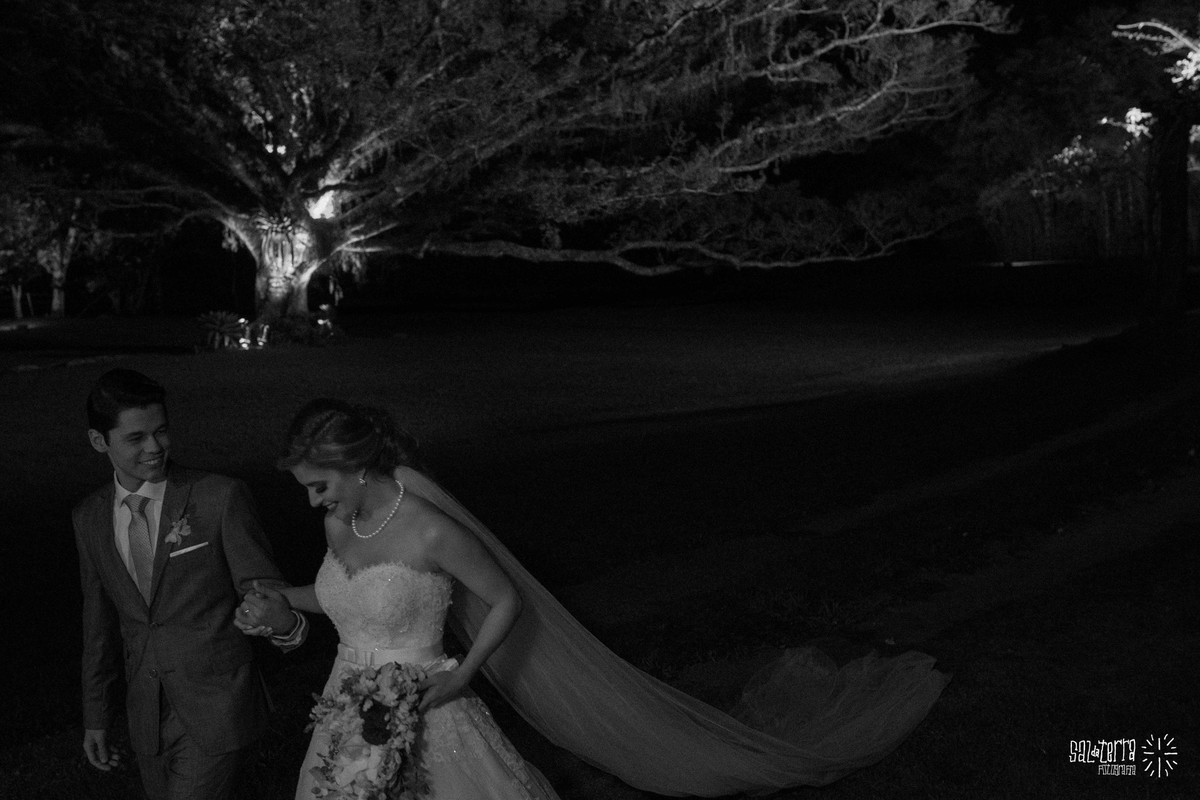 decoração casamento ao ar livre embaixo da figueira alto da capela porto alegre RS fotografo de casamento