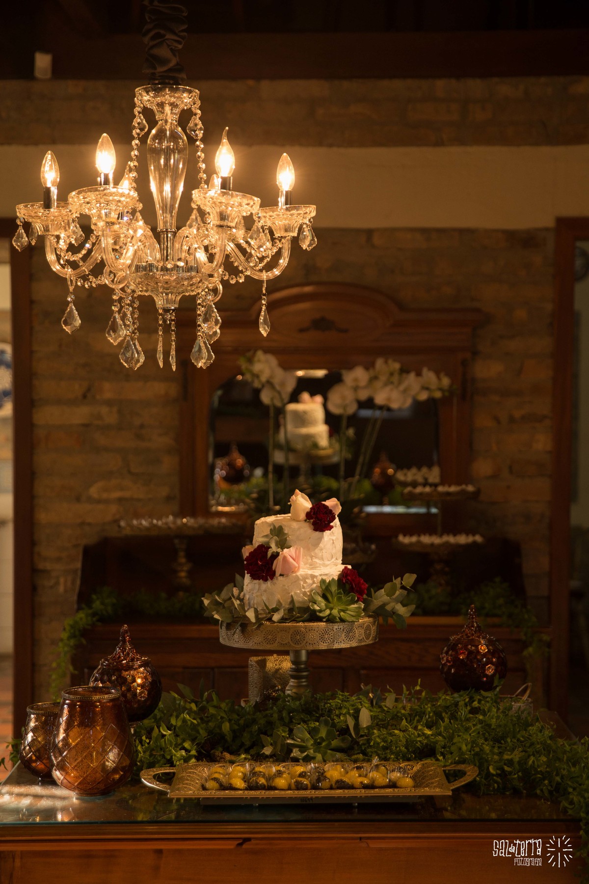 decoração casamento inverno alto da capela porto alegre cor de perola luzinhas