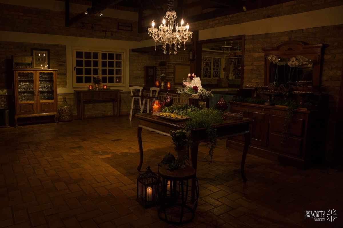 decoração casamento inverno alto da capela porto alegre cor de perola luzinhas