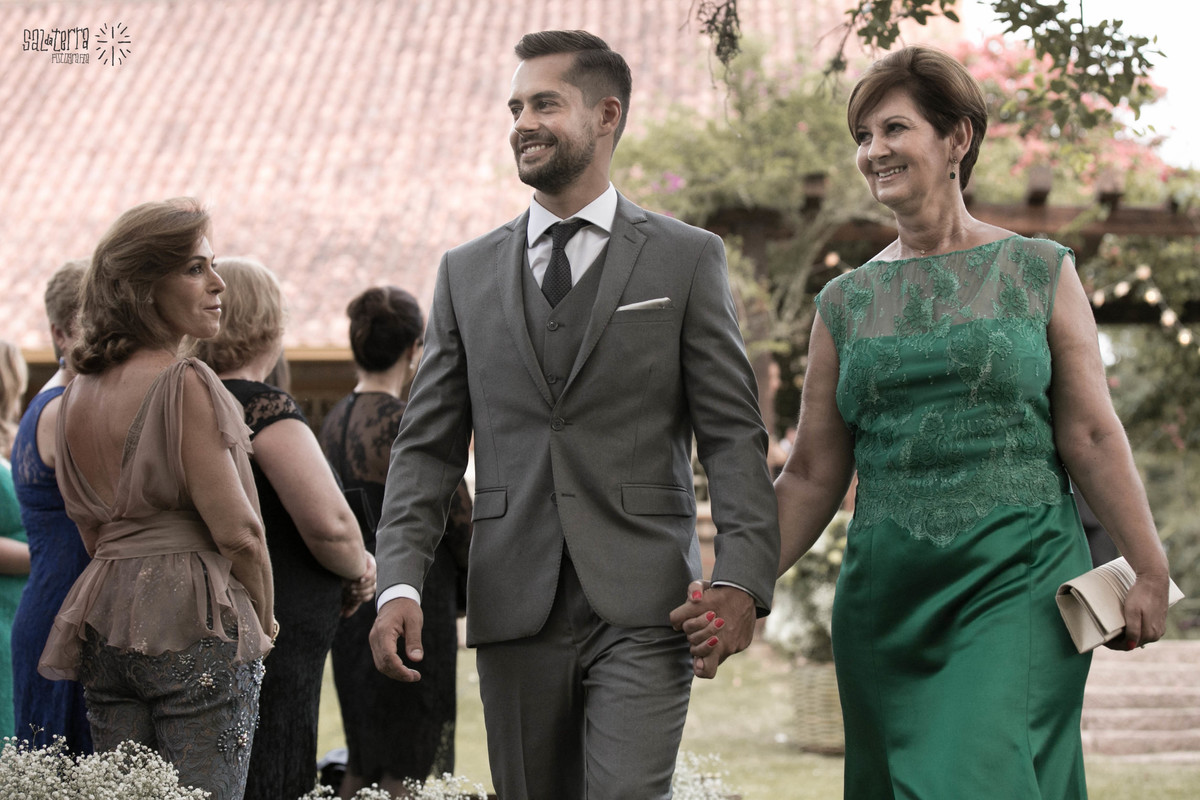 fotografo de casamento porto alegre rs casamento alto da capela entrada do noivo traje noivo entrada do noivo alto da capela