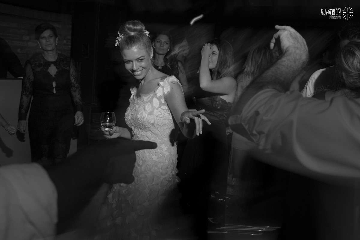 fotografo de casamento porto alegre RS casamento alto da capela cerimonial idealize eventos dj marcio ferraz luz e som Zero DB vertido martu rio de janeiro