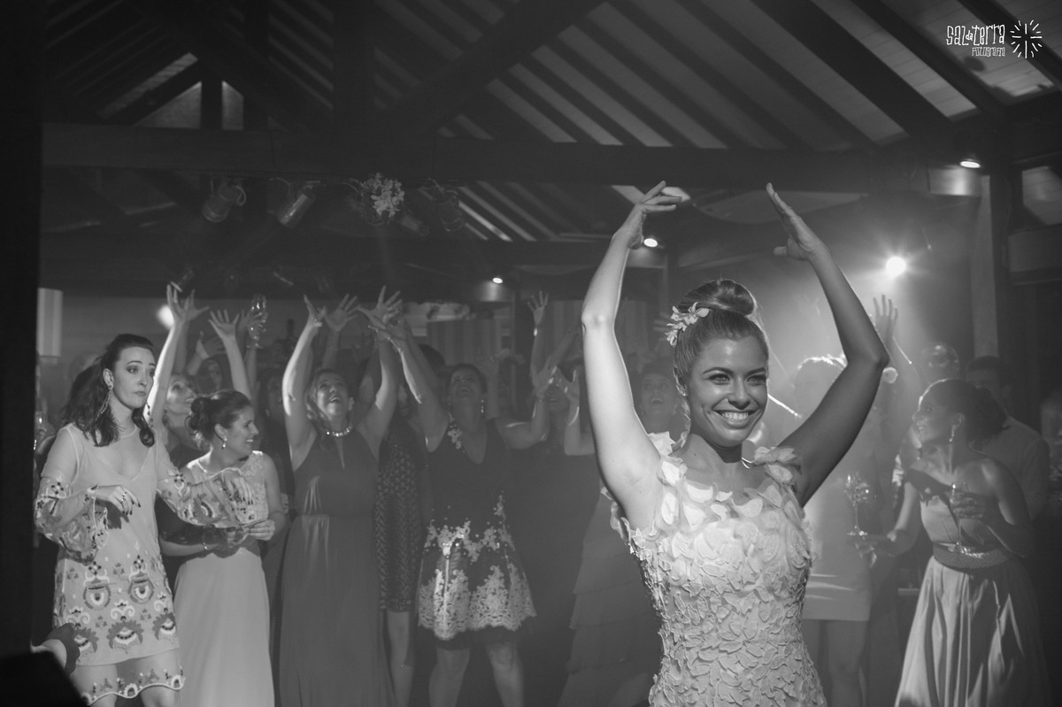 fotografo de casamento porto alegre RS casamento alto da capela festa animada cerimonial idealize eventos dj marcio ferraz luz e som Zero DB vertido martu rio de janeiro