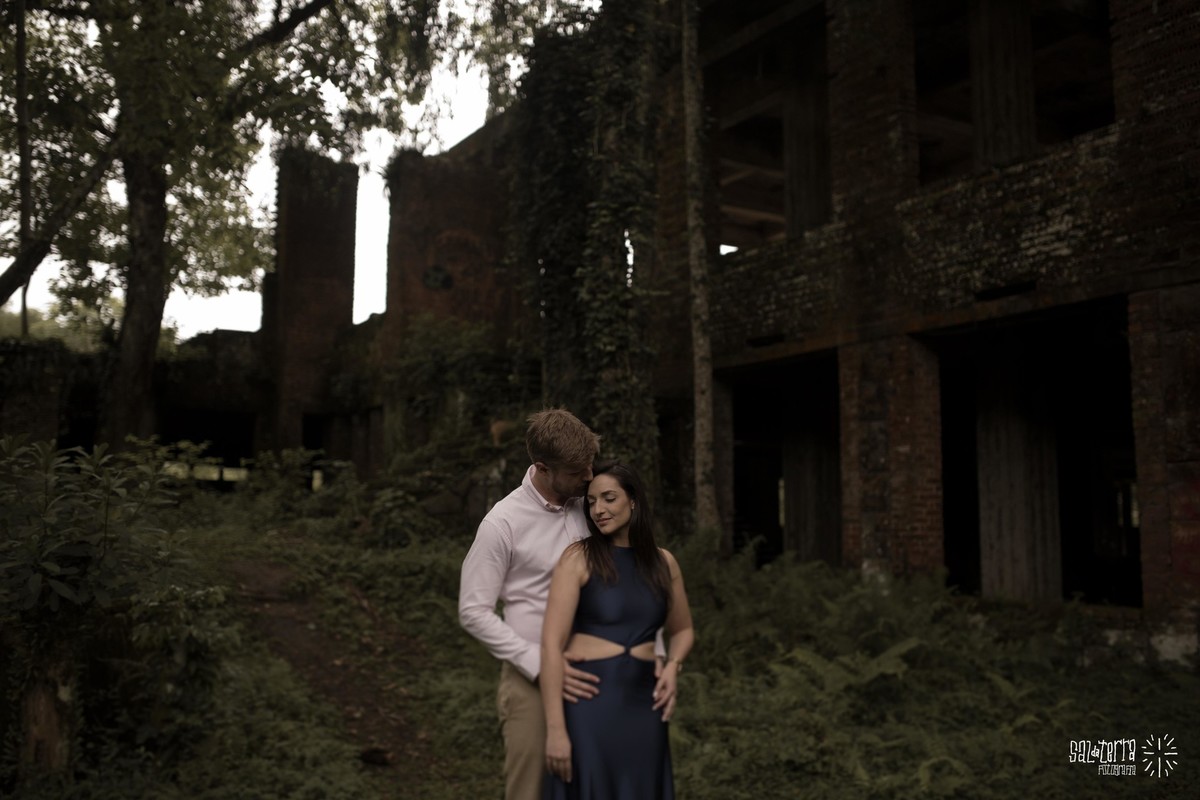 ensaio de noivos em canela ruinas do cassino RS fotografo de casamento porto alegre