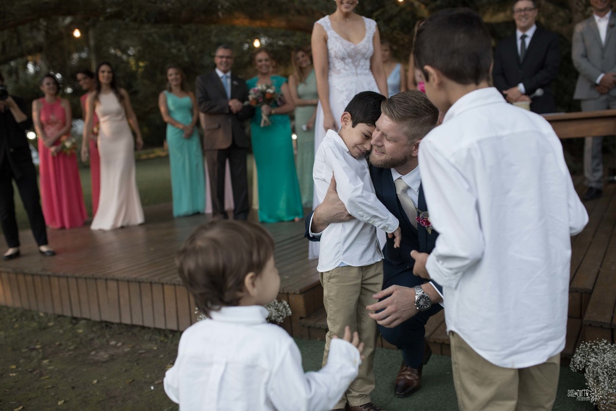 casamento ao ar livre sitio da figueira fotografo casamento porto alegre entrada pajens