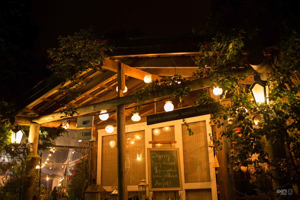 casamento ao ar livre villa antonietta sem padra cadeiras sortidas decoraçao bruna franzem fotografo de casamento porto alegre rs