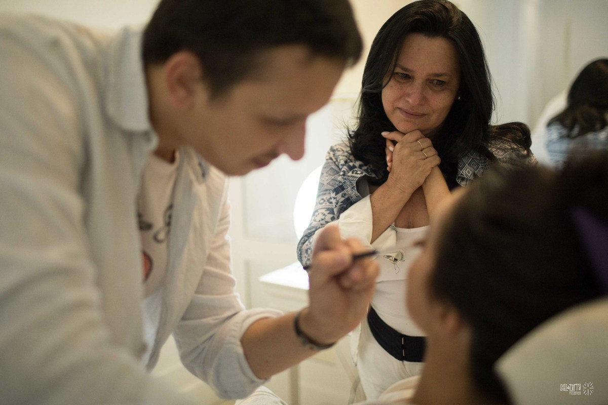 making of da noiva no salao hugo beauty lageado fotografo de casamento porto alegre rs