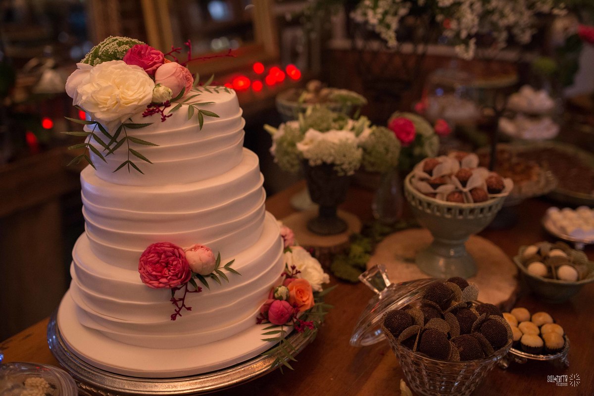 casamento ao ar livre villa antonietta sem padra cadeiras sortidas decoraçao bruna franzem fotografo de casamento porto alegre rs