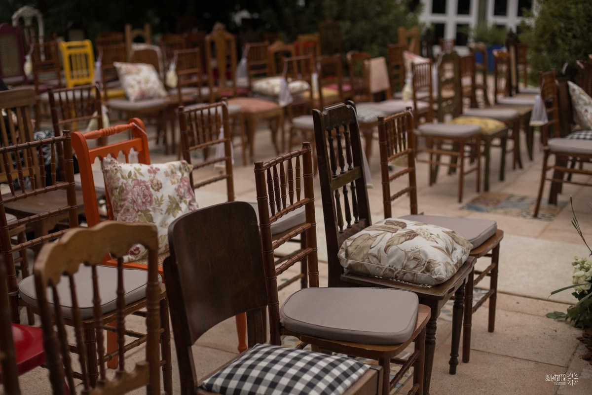 casamento ao ar livre villa antonietta sem padra cadeiras sortidas decoraçao bruna franzem fotografo de casamento porto alegre rs