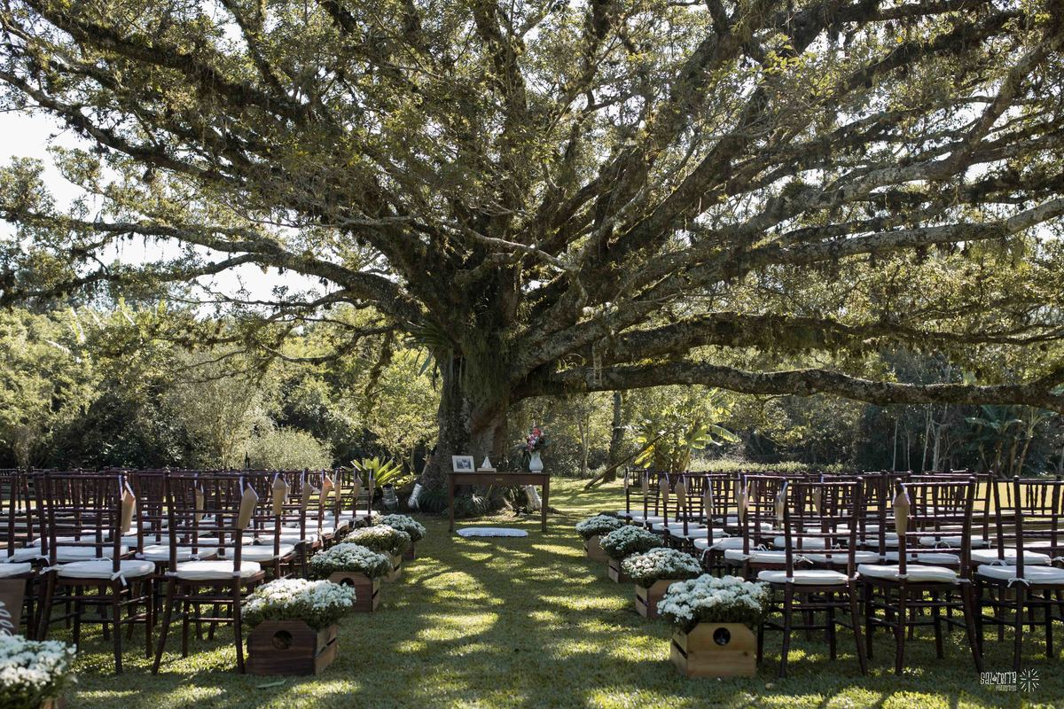 casamento ao ar livre porto alegre alto da capela decoração rustico chic boho em baixo da figueira 