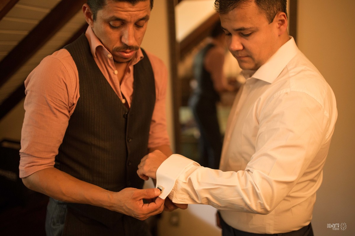 casamento no alto da capela porto alegre rs noiva se arruma no lugar com vestido marco tarrago decoracao cor de perola 