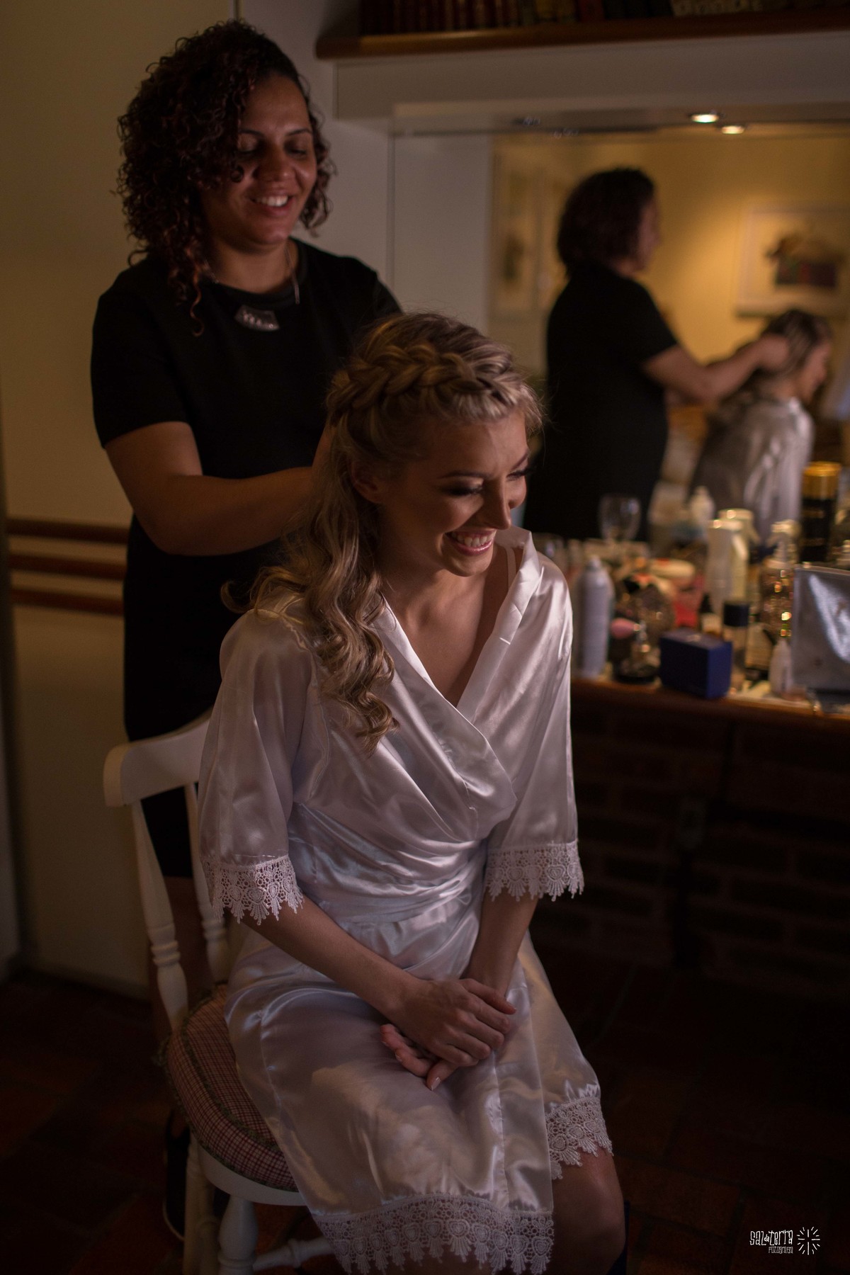 casamento no alto da capela porto alegre rs noiva se arruma no lugar com vestido marco tarrago decoracao cor de perola 