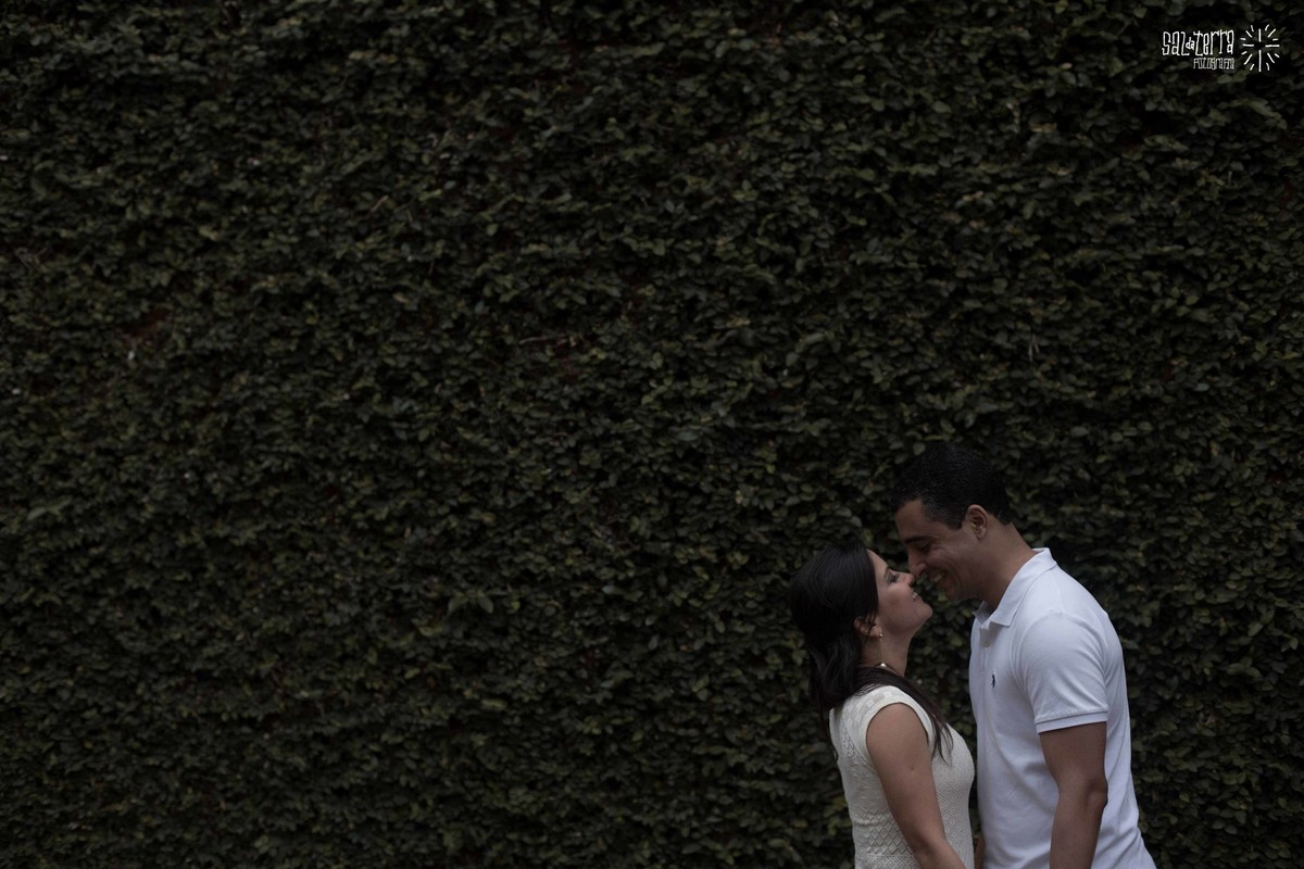 fundo verde ensaio pre casamento vila ventura resort viamao fotografo de casamento