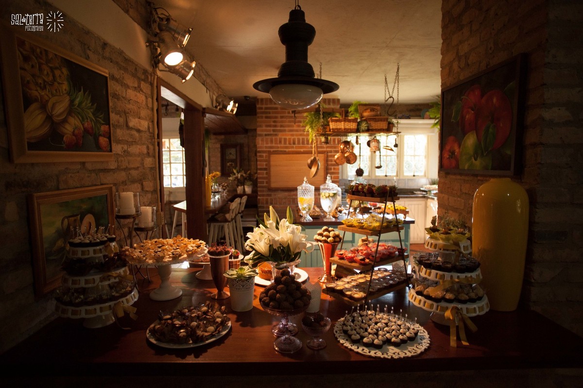 casamentos ao ar livre porto alegre RS alto da capela decoração mesa de doces