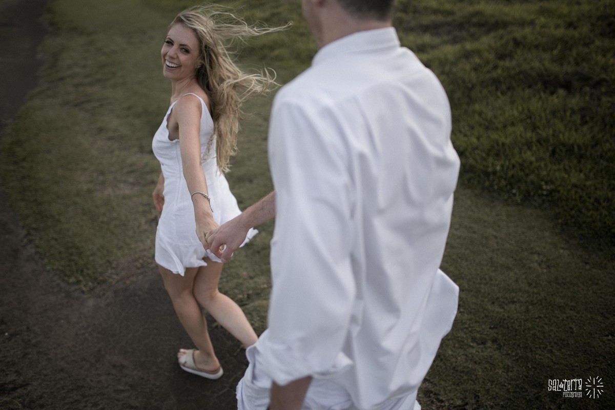Ensaio pre casamento torres praia da guarita trash the dress fotografo de casamento