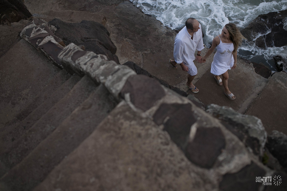 Ensaio pre casamento torres praia da guarita trash the dress fotografo de casamento