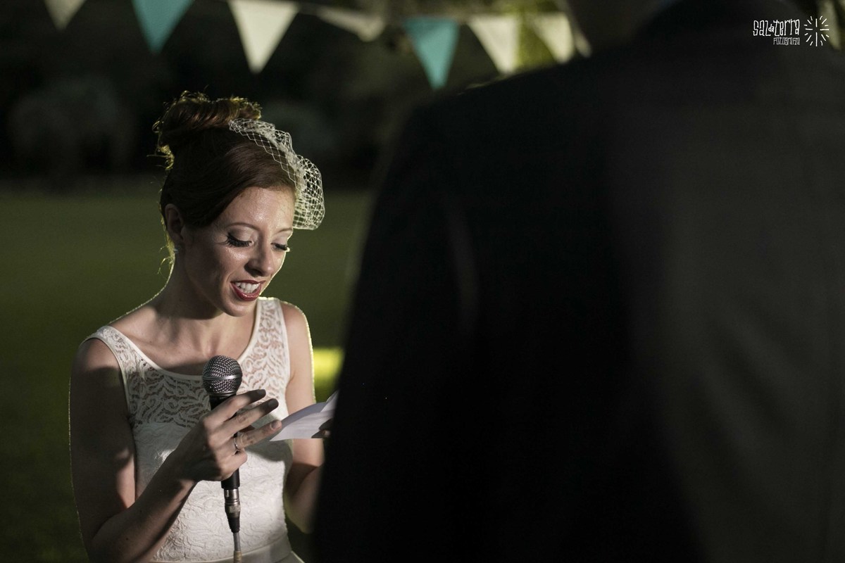 casamento-alexandre--manoela sal da terra fotografia- casamento ao ar livre alto da capela porto alegre vestido fur coat no knickers flores d'rosa flores e festas decoraçao fernanda da rosa cerimonial marcia kautz musicos mansao musical  buffet tom