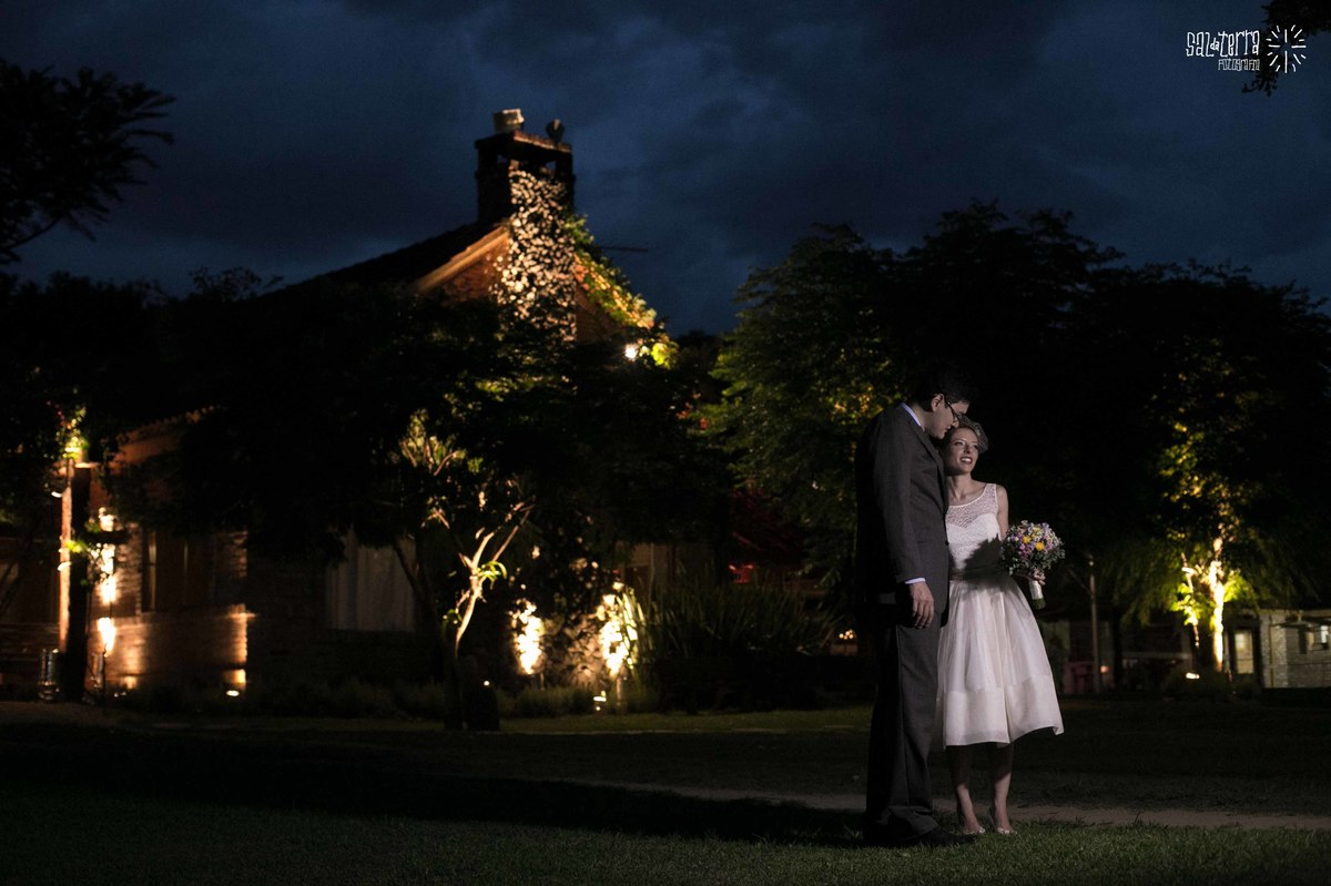 casamento-alexandre--manoela sal da terra fotografia- casamento ao ar livre alto da capela porto alegre vestido fur coat no knickers flores d'rosa flores e festas decoraçao fernanda da rosa cerimonial marcia kautz musicos mansao musical  buffet tom